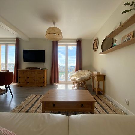 Etablissement 3 Etoiles Avec Ascenseur, 3 Appartements Lumineux Vue Port Avec Balcon, 200M De La Mer, Wifi Fibre, Tous Service Inclus Dieppe Esterno foto